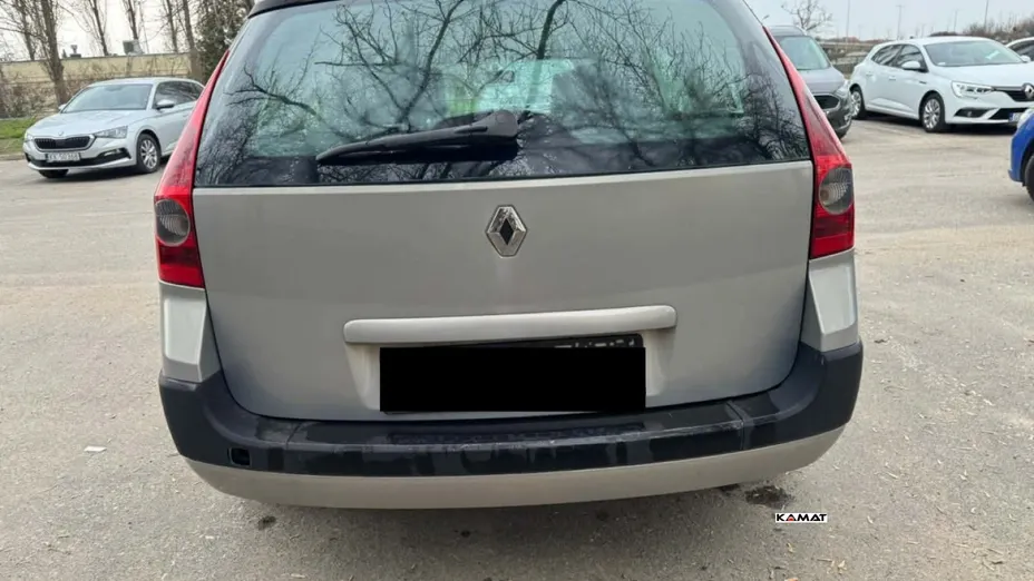 RENAULT Megane -
