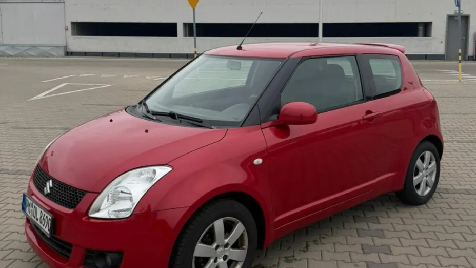SUZUKI Swift -