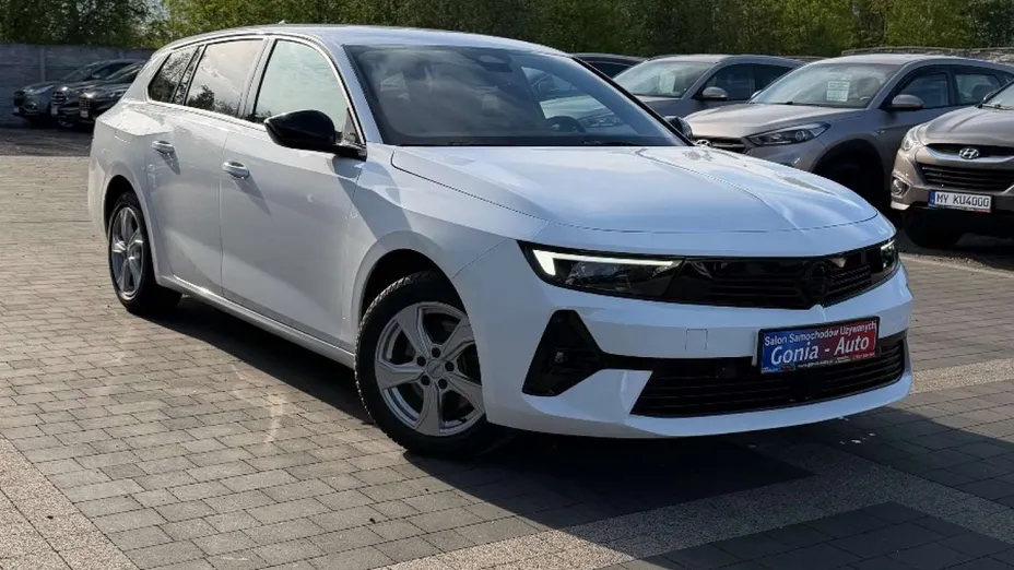 OPEL Astra -