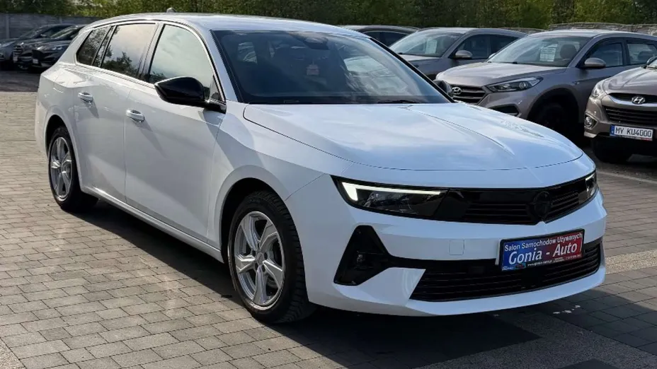 OPEL Astra -