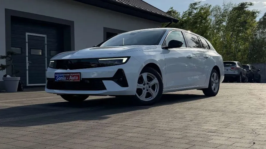 OPEL Astra -