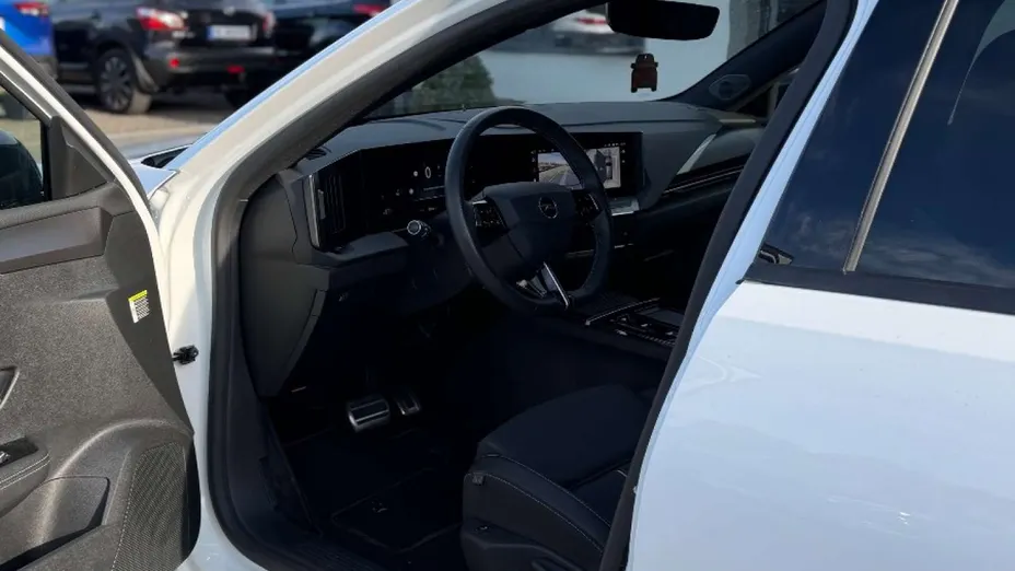 OPEL Astra -