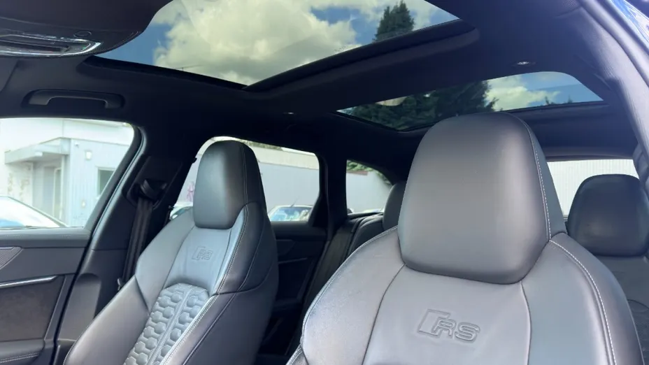 AUDI RS6 Avant -