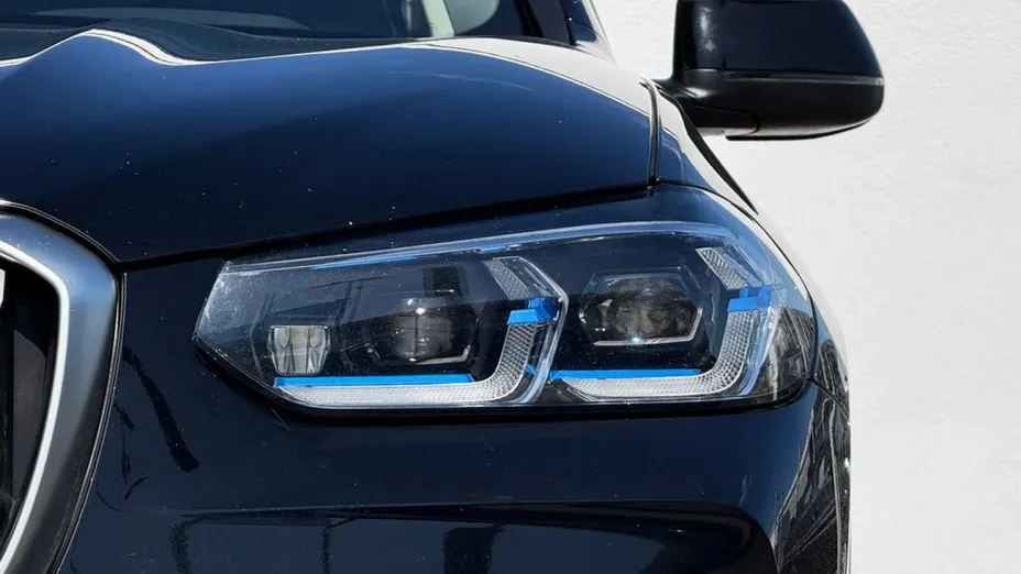 BMW X3 -