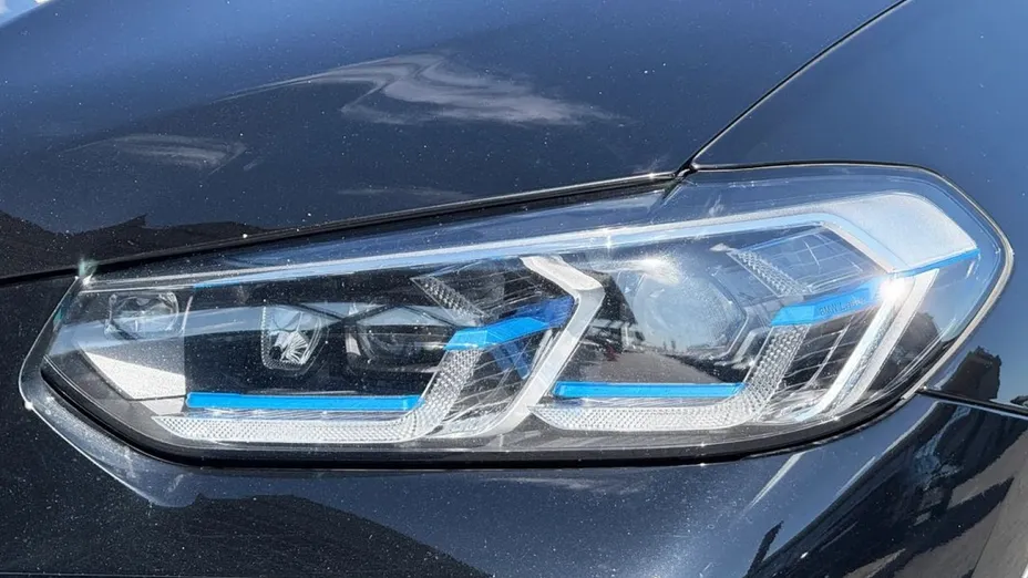 BMW X3 -
