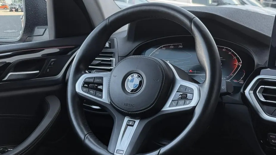 BMW X3 -