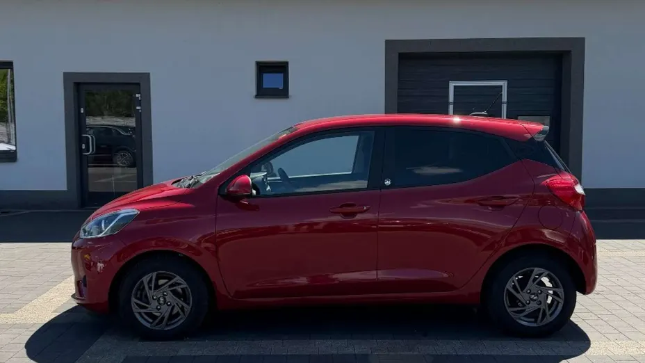 HYUNDAI i10 -