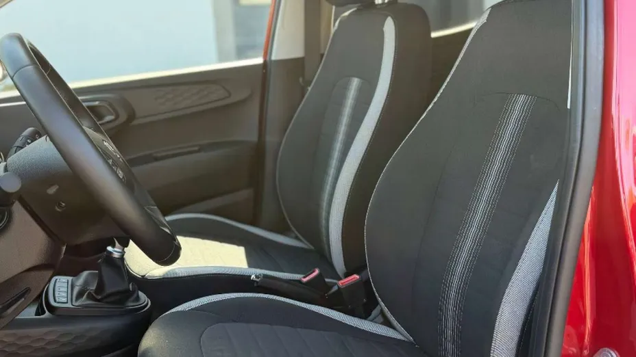 HYUNDAI i10 -