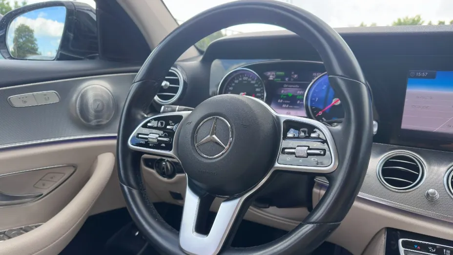 MERCEDES-BENZ E Klasa -