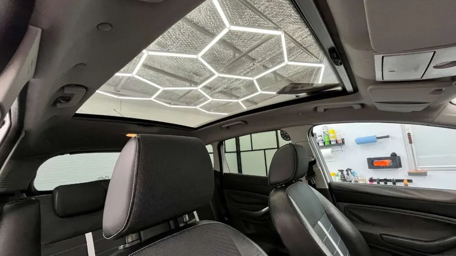 FORD Kuga -