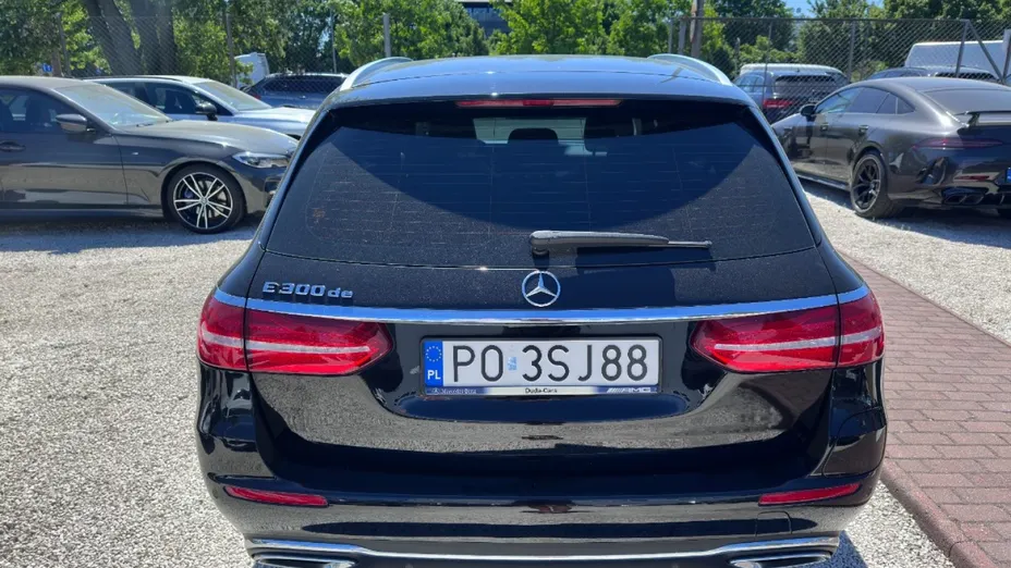 MERCEDES-BENZ E Klasa -