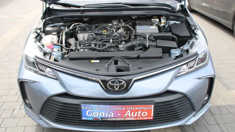 TOYOTA Corolla -