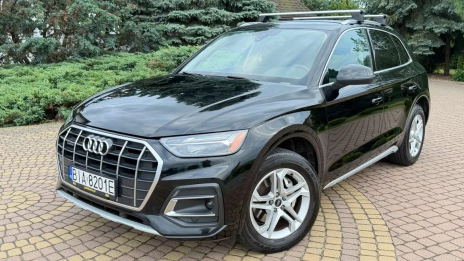 AUDI Q5 -