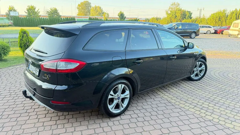 FORD Mondeo -