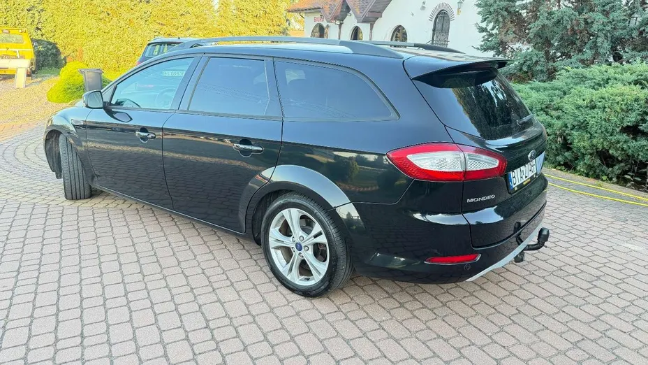 FORD Mondeo -