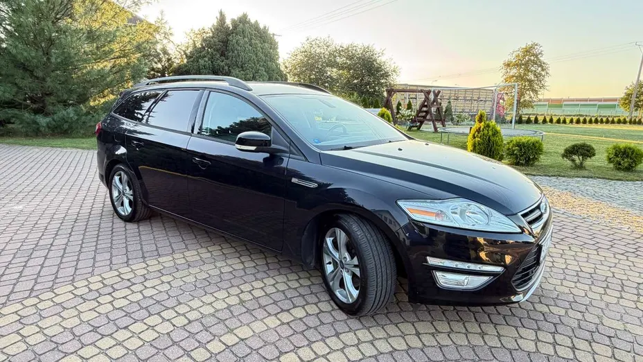 FORD Mondeo -