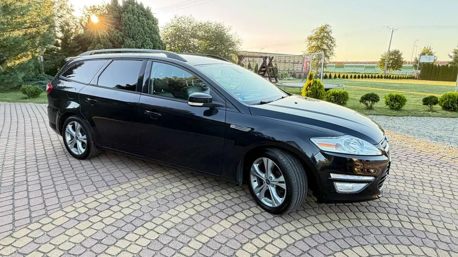 FORD Mondeo -