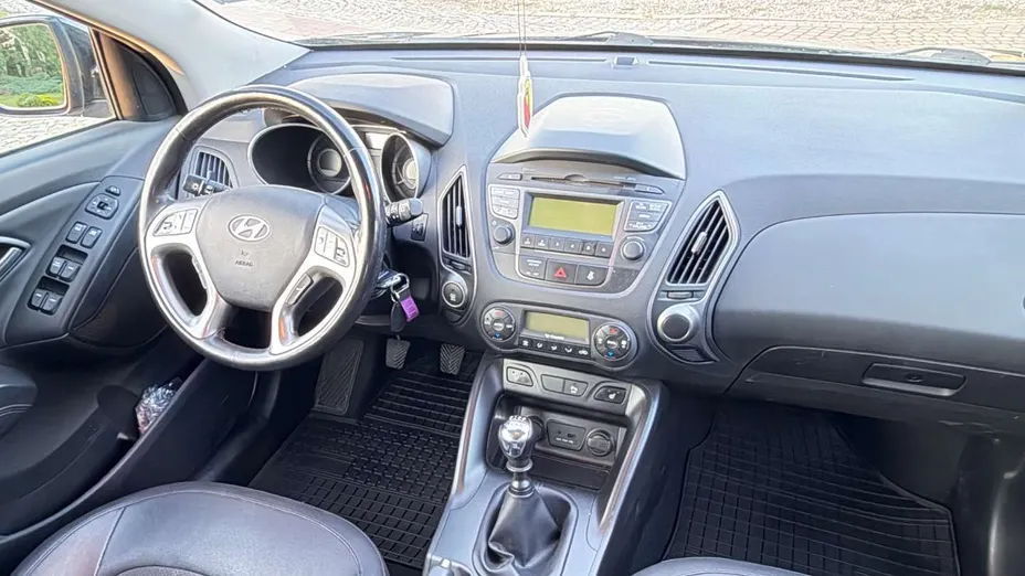 HYUNDAI ix35 -