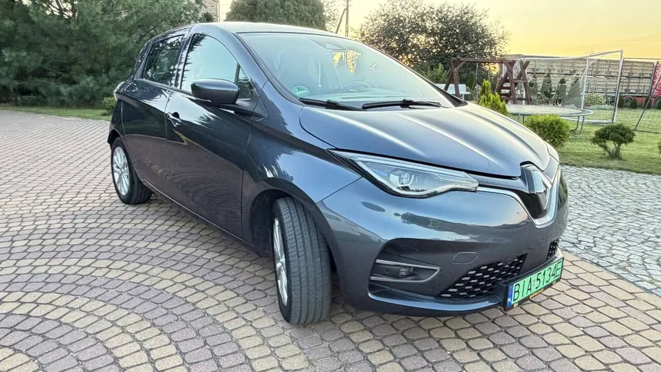 RENAULT ZOE -