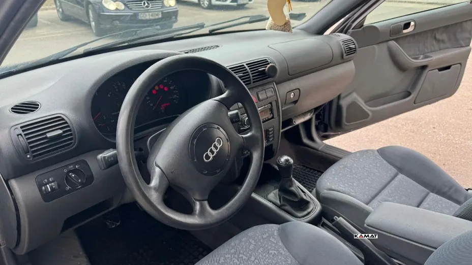AUDI A3 -