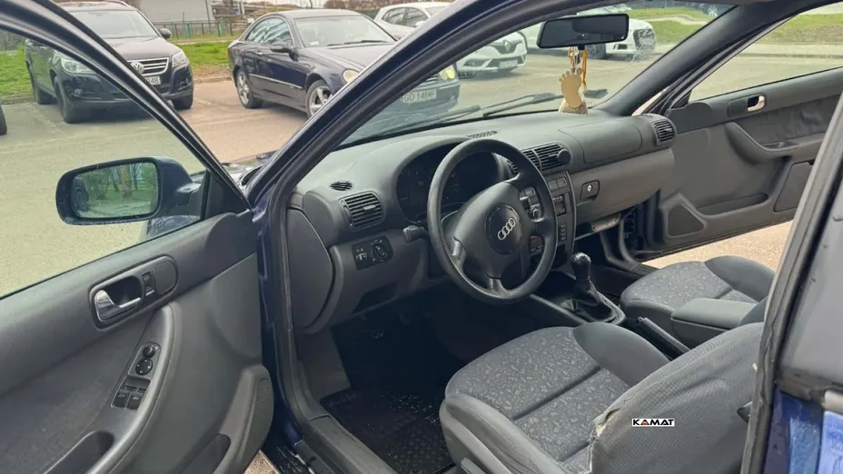 AUDI A3 -