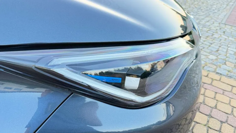 RENAULT ZOE -