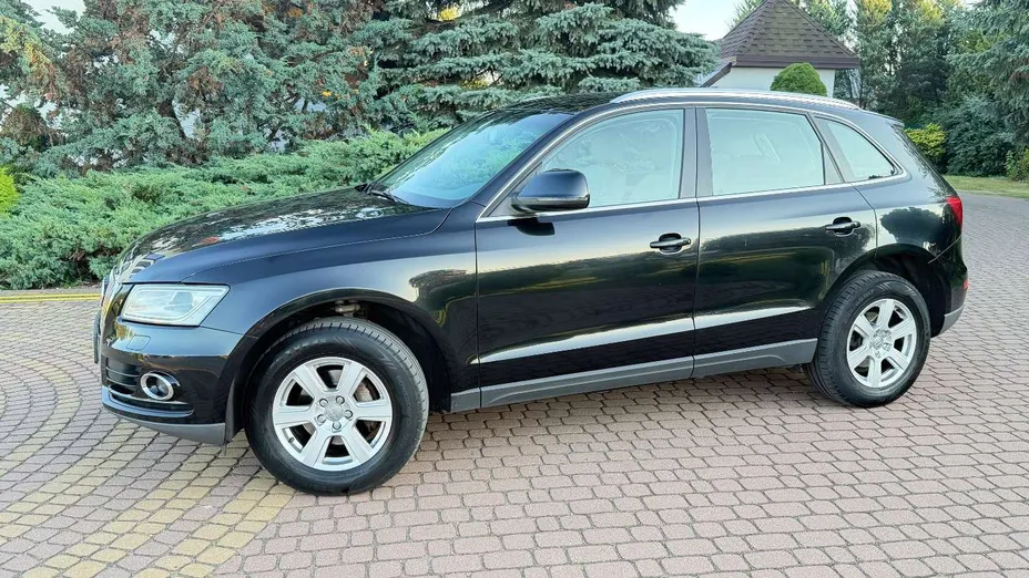 AUDI Q5 -