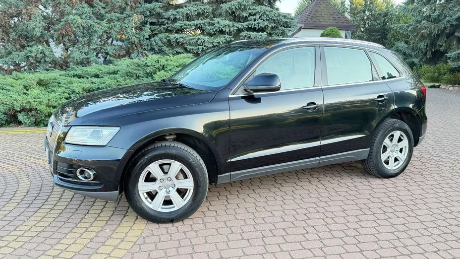 AUDI Q5 -