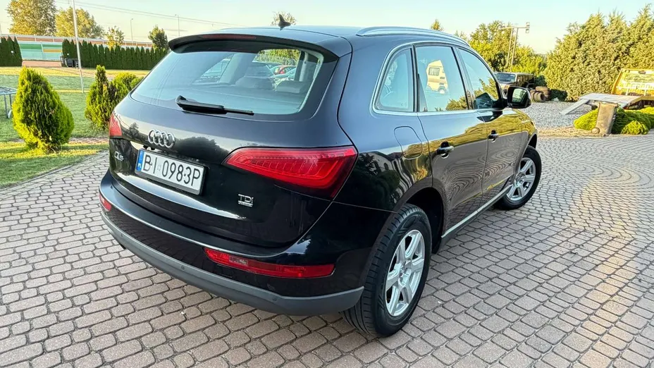 AUDI Q5 -