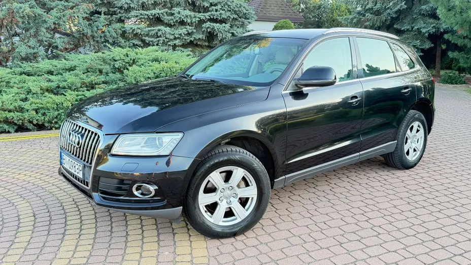 AUDI Q5 -