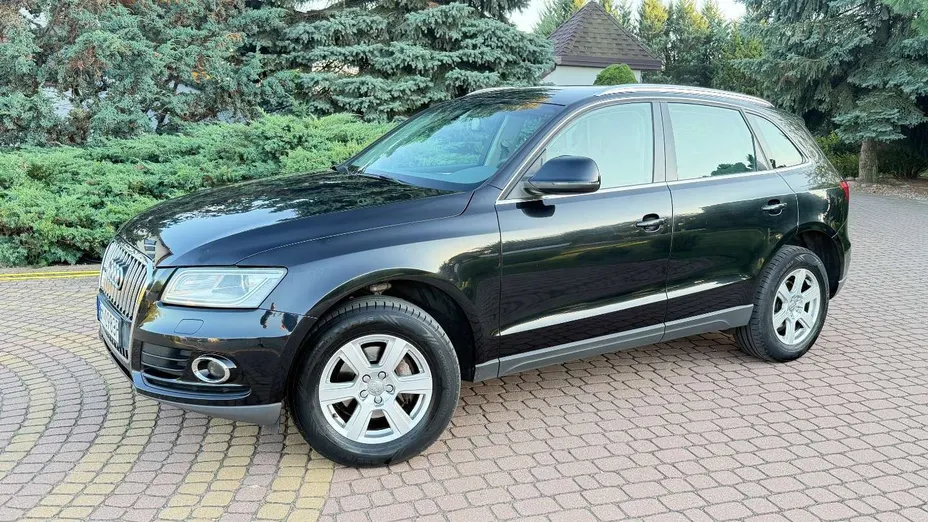 AUDI Q5 -
