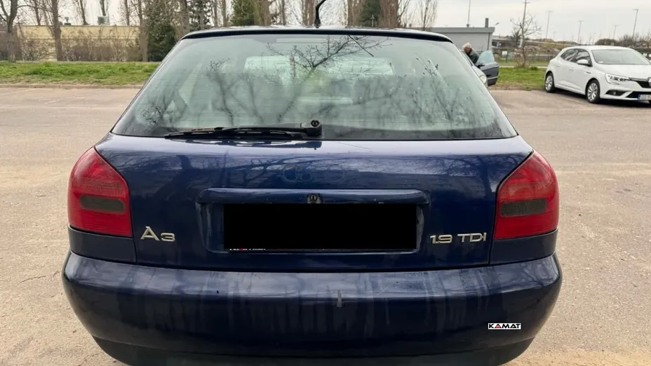 AUDI A3 -