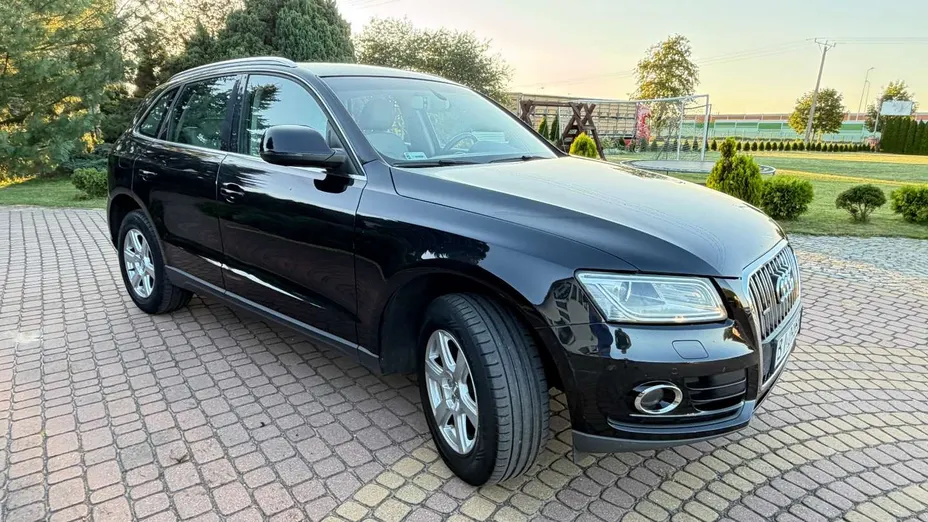 AUDI Q5 -