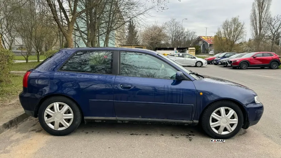 AUDI A3 -