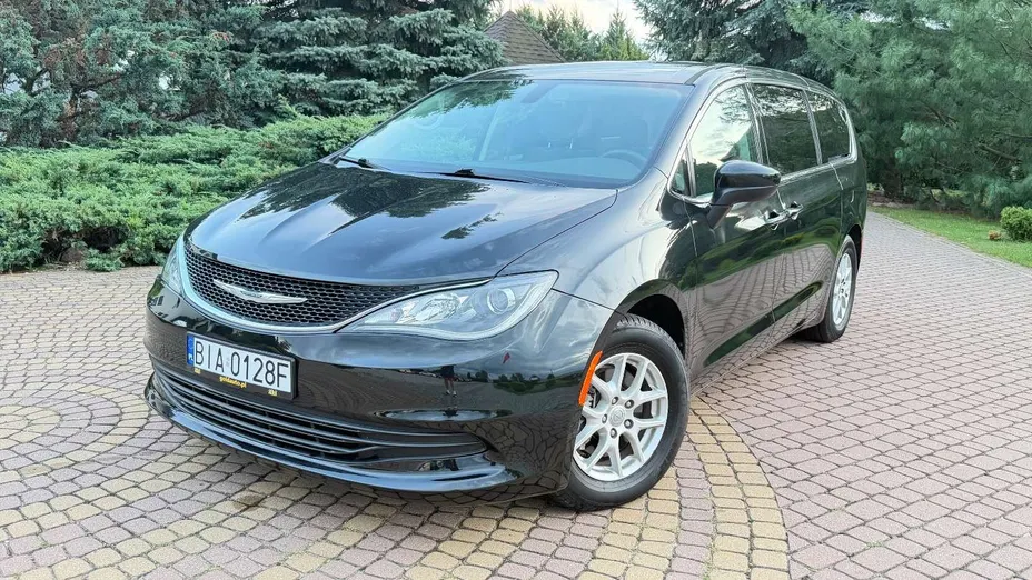 CHRYSLER Pacifica -