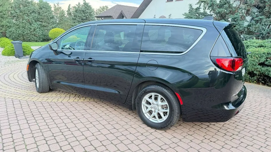 CHRYSLER Pacifica -