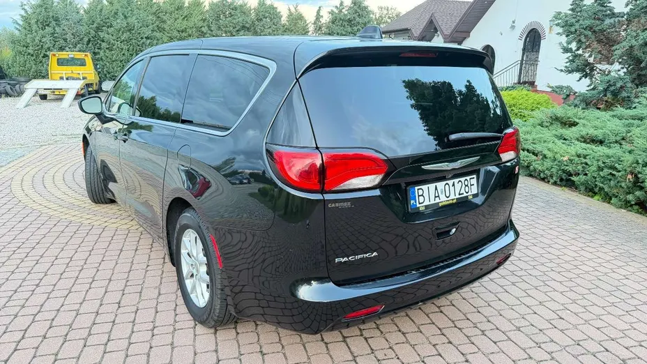 CHRYSLER Pacifica -