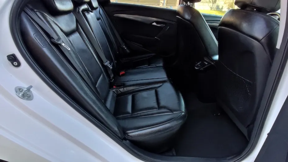 HYUNDAI i40 -