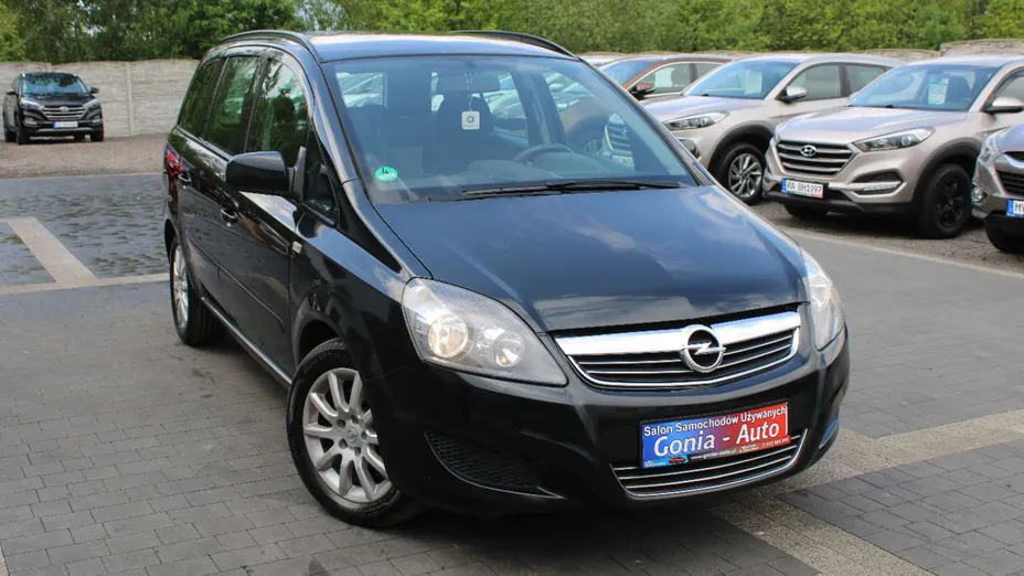 OPEL Zafira -