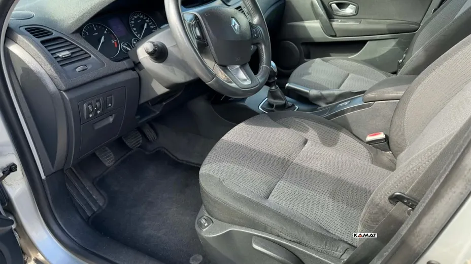 RENAULT Laguna -