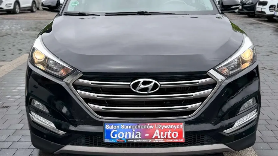 HYUNDAI Tucson -