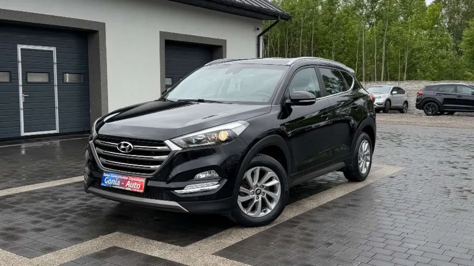 HYUNDAI Tucson -