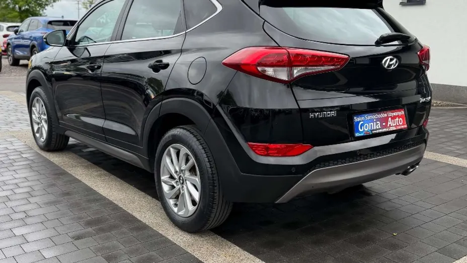 HYUNDAI Tucson -