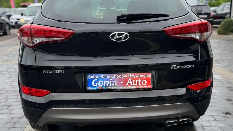 HYUNDAI Tucson -