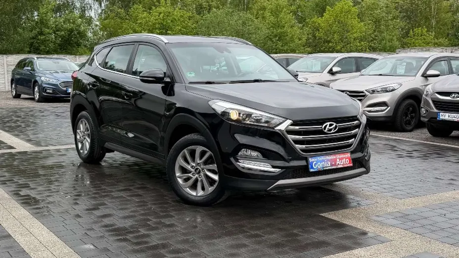 HYUNDAI Tucson -