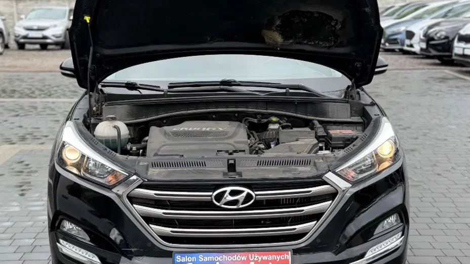 HYUNDAI Tucson -