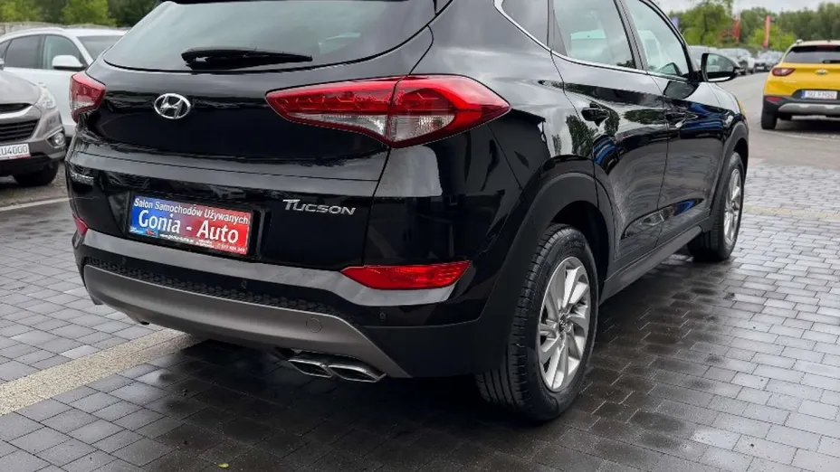 HYUNDAI Tucson -