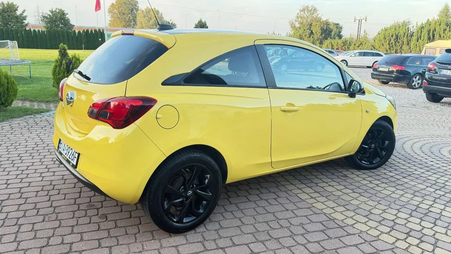 OPEL Corsa -