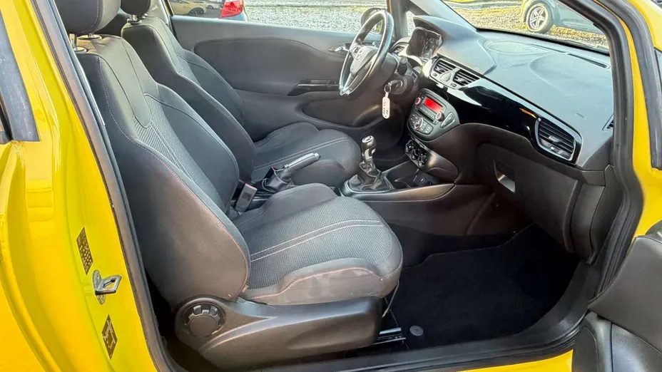 OPEL Corsa -