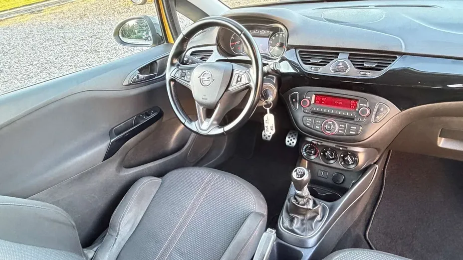 OPEL Corsa -